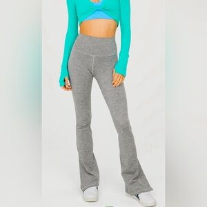 OFFLINE BY AERIE THE HUGGER SPLIT-HEM BOOTCUT LEGGING - Heather Grey - XS - NWT